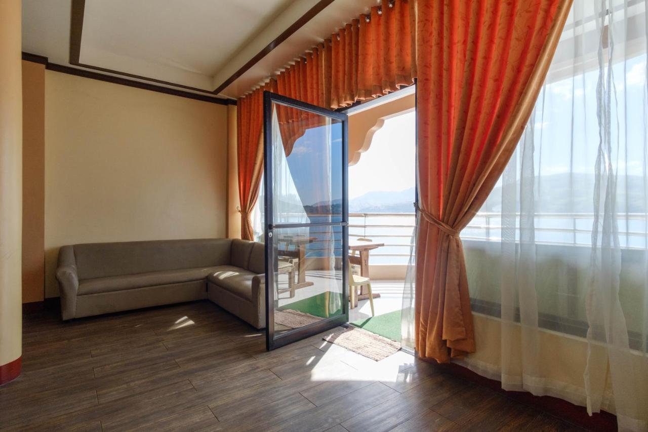 Reddoorz Plus @ Seaborne Hotel Subic Zambales Ngoại thất bức ảnh