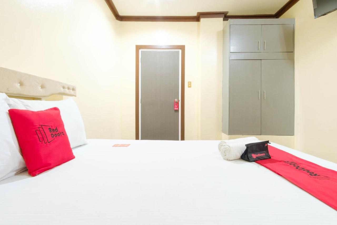 Reddoorz Plus @ Seaborne Hotel Subic Zambales Ngoại thất bức ảnh