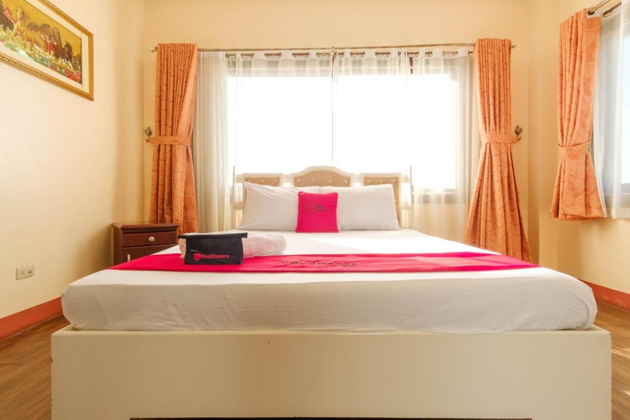 Reddoorz Plus @ Seaborne Hotel Subic Zambales Ngoại thất bức ảnh