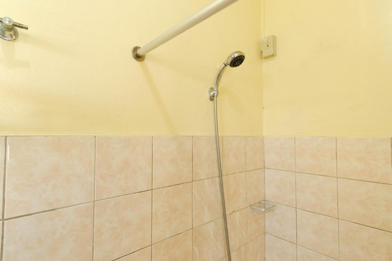 Reddoorz Plus @ Seaborne Hotel Subic Zambales Ngoại thất bức ảnh
